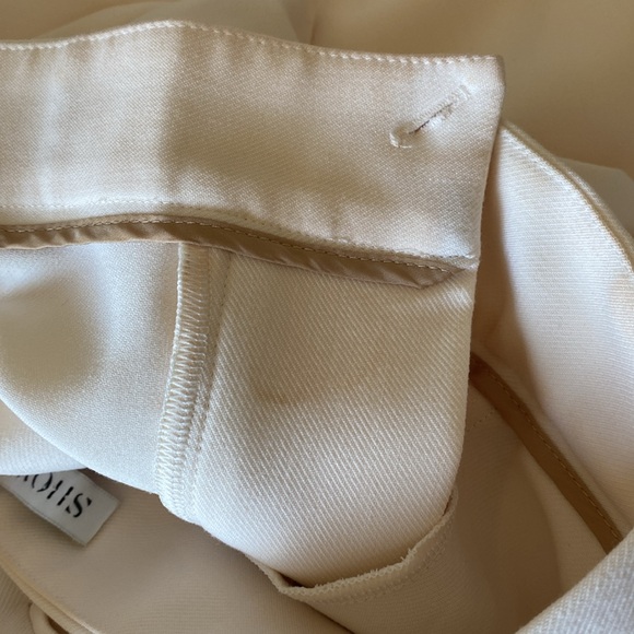 Irena Highwaisted Tailored Pant in Ivory - Picture 12 of 12